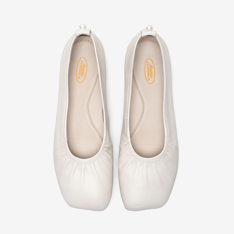 Bata奶奶鞋女单2021春商场新款百搭真羊皮平软底浅口单鞋AMM02AQ1