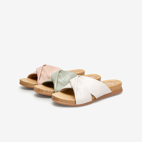 Bata拖鞋女外穿2021夏季商场新款真羊皮平底一字凉拖AJR03BT1