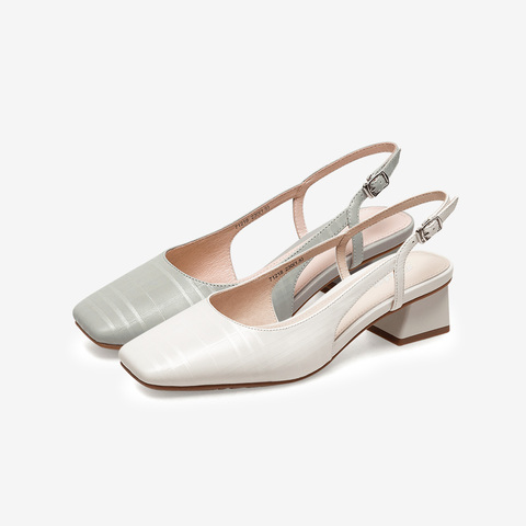 Bata包头凉鞋女2022夏商场新款牛皮方头优雅复古高跟鞋71218BH2