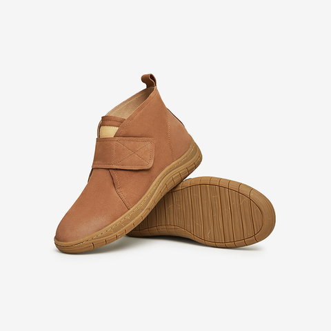 Bata时装靴女2023冬季新款牛皮休闲通勤轻便魔术贴短筒靴9852DDD3