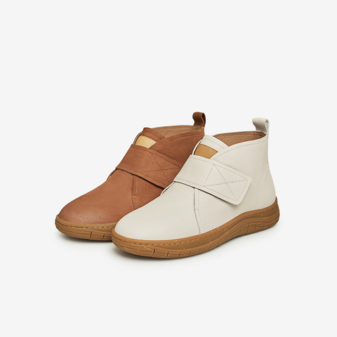 Bata时装靴女2023冬季新款牛皮休闲通勤轻便魔术贴短筒靴9852DDD3