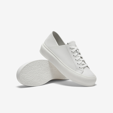 Bata休闲鞋女2024春季新款时尚通勤牛皮百搭运动经典板鞋VQT05AM4