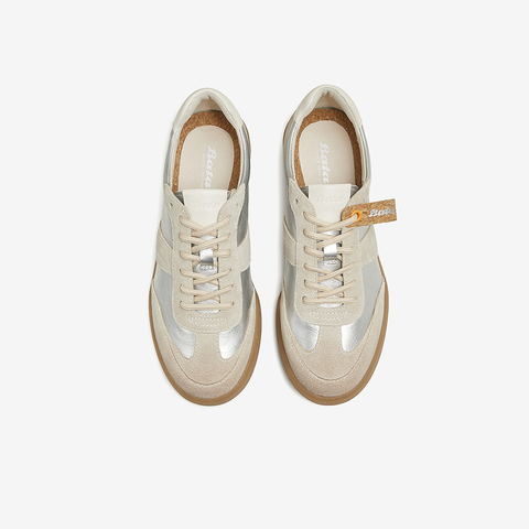 Bata休闲鞋女2024秋季商场新款通勤百搭德训轻便软底板鞋ACO29CM4