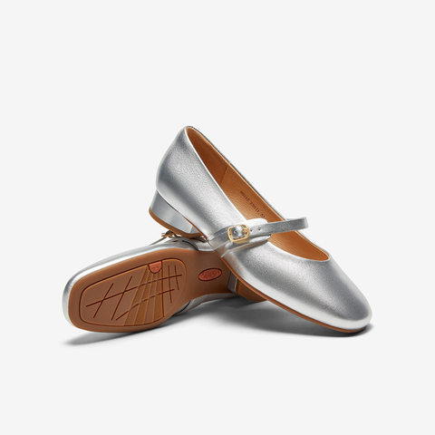 Bata玛丽珍女2024秋季商场新款复古羊皮舒适通勤浅口单鞋90215CQ4