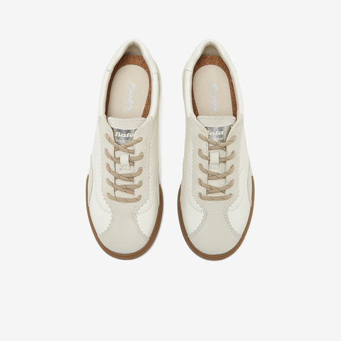 Bata休闲鞋女2025春季商场新款通勤百搭德训软底运动板鞋ACO22AM5