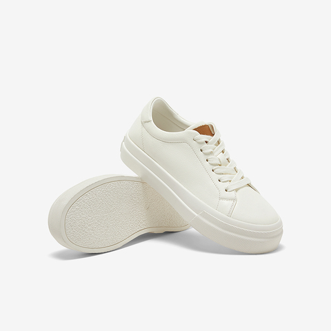 Bata小白鞋女2025春季新款通勤牛皮厚底百搭运动板鞋16152AM5