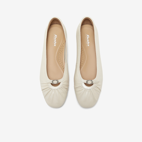 Bata浅口单鞋女2025春商场新款羊皮百搭软底通勤舒适单鞋ART32AQ5