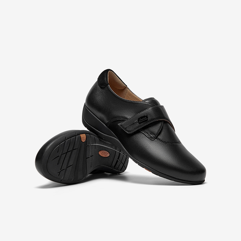 Bata深口单鞋女2025秋季商场新款百搭复古羊皮软底便鞋APZ27CM5