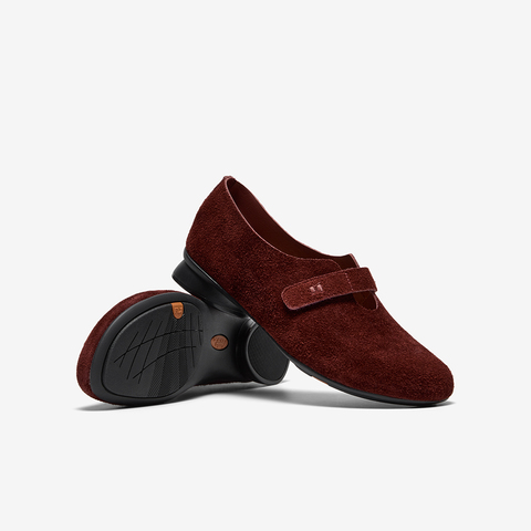 Bata深口单鞋女2025秋季商场新款百搭复古牛剖皮软底便鞋AYB13CA5