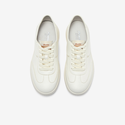 Bata小白鞋女2025秋季商场新款牛皮通勤轻便百搭休闲鞋WRVM4CM5