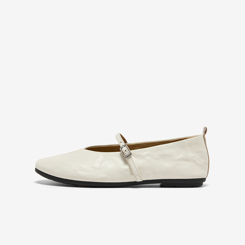 Bata羊皮书单鞋女2025秋商场新款百搭通勤浅口软底单鞋53968CQ5