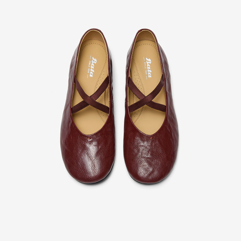 Bata羊皮书玛丽珍女2025秋商场新款英伦抓纹羊皮复古单鞋63201CQ5