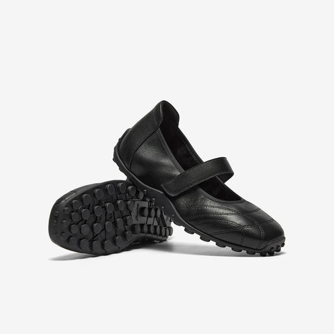 Bata休闲玛丽珍2025秋季商场新款羊皮通勤豆豆底开车鞋ABI10CQ5