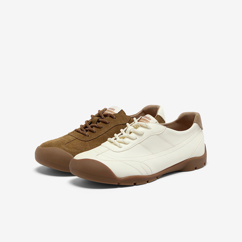 Bata休闲鞋女2025秋季商场新款牛皮通勤百搭通勤运动鞋AWU09CM5