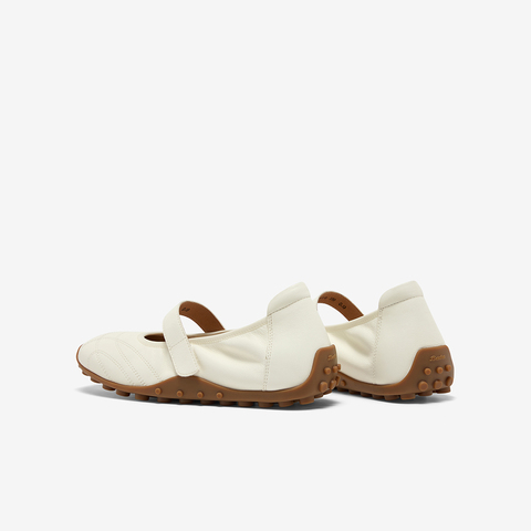 Bata休闲玛丽珍2025秋季商场新款羊皮通勤豆豆底开车鞋ABI10CQ5