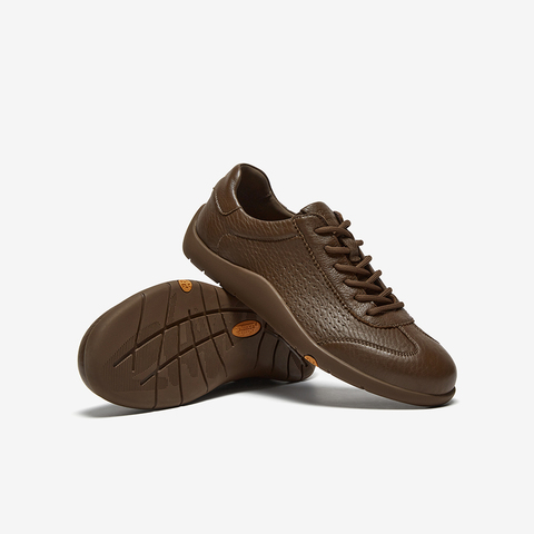 Bata休闲鞋男2025秋季商场新款羊皮通勤百搭软底运动鞋EYR31CM5