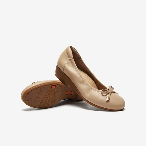 Bata浅口单鞋女2025秋季商场新款牛皮软底通勤粗跟单鞋ACG33CQ5