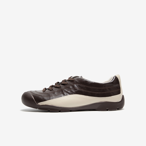 Bata休闲鞋女2025秋商场新款通勤牛羊皮德训时尚休闲鞋AWU23CM5