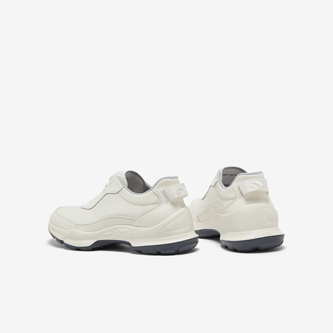 Bata休闲鞋男2025秋季商场新款厚底牛皮通勤透气运动鞋92E01CM5