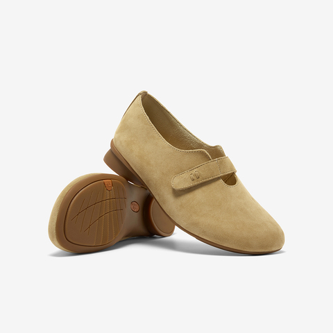 Bata深口单鞋女2025秋季商场新款百搭复古牛剖皮软底便鞋AYB13CA5