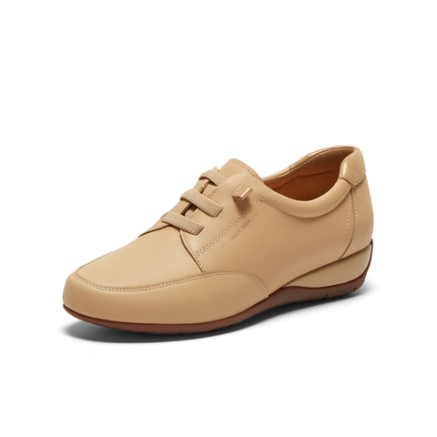 Bata休闲鞋女2025秋季商场新款牛皮通勤百搭时尚软底单鞋APZ21CM5