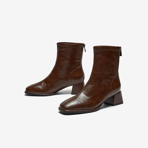 Bata弹力瘦瘦靴女2025冬季商场新款通勤百搭粗跟时装靴AAH40DZ5