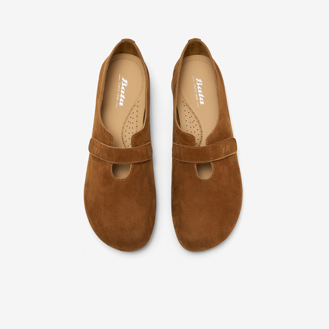 Bata深口单鞋女2025秋季商场新款百搭复古牛剖皮软底便鞋AYB13CA5