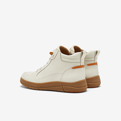 Bata休闲靴女2025冬季商场新款牛皮通勤百搭时尚高帮鞋ATK51DD5