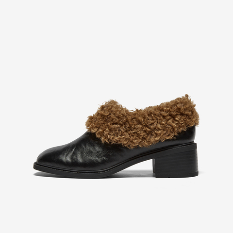 Bata深口鞋女2025冬季商场新款软底复古羊皮粗跟毛毛单鞋ATO15DM5