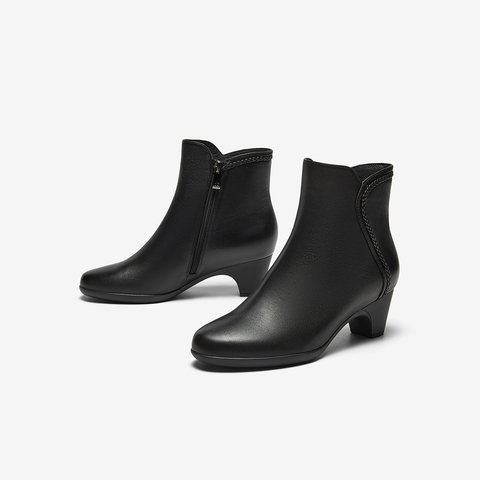 Bata时装靴女2025冬季商场新款羊皮软底通勤百搭短筒靴AQ776DD5