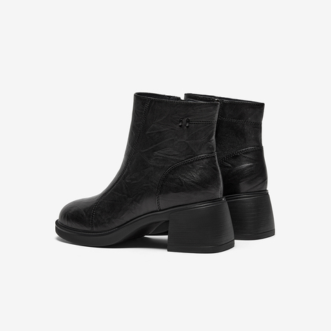 Bata时装靴女2025冬商场新款羊皮粗跟通勤增高百搭短筒靴UWT01DD5