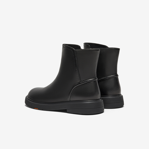 Bata时装靴女2025冬季商场新款通勤百搭羊皮软底短筒靴AKQ49DD5