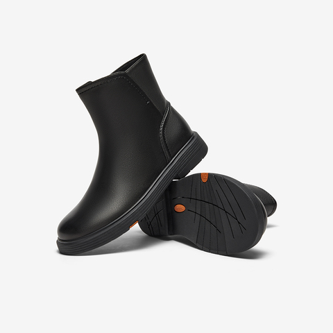 Bata时装靴女2025冬季商场新款通勤百搭羊皮软底短筒靴AKQ49DD5