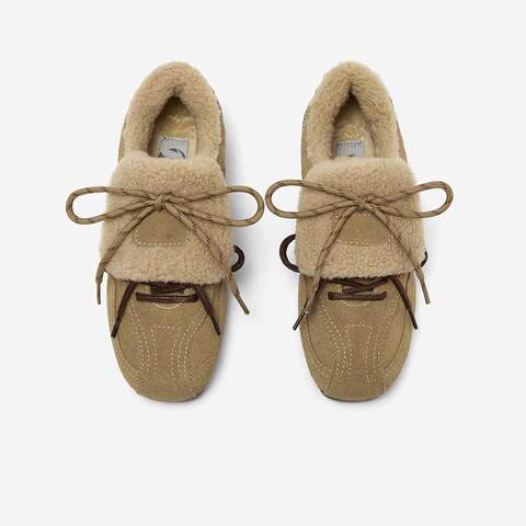 Bata休闲鞋女2025冬季牛剖皮通勤复古毛毛德训运动鞋25581DM5