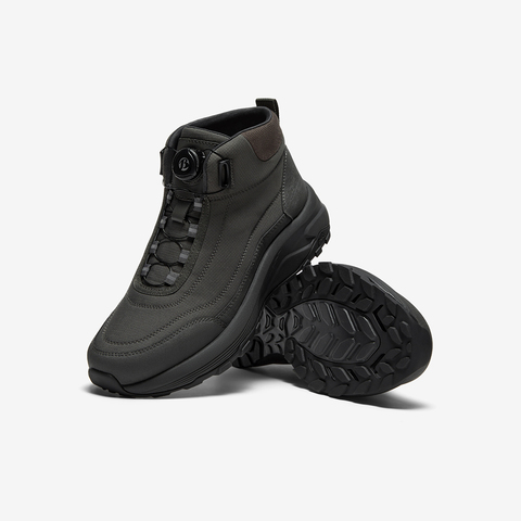 Bata时装靴男2025冬季商场新款通勤户外旋转扣厚底低靴ESH19DD5