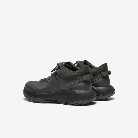 Bata时装靴男2025冬季商场新款通勤户外休闲厚底低靴FDF13DD5