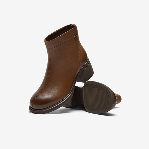 Bata时装靴女2025冬季新款百搭羊皮通勤粗跟时尚短筒靴6839DDD5