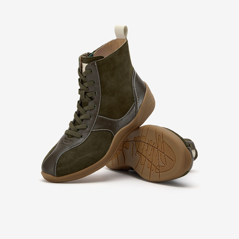 Bata休闲靴女2025冬季商场新款时尚休闲羊皮运动靴ALI71DD5