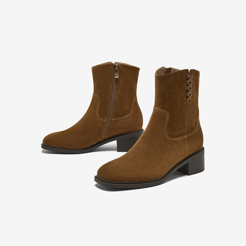 Bata西部靴女2025冬商场新款羊皮百搭复古粗跟时装牛仔靴ATO48DZ5