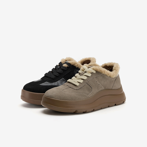 Bata休闲鞋女2025冬季新款舒适通勤厚底毛毛德训运动鞋AD120DM5