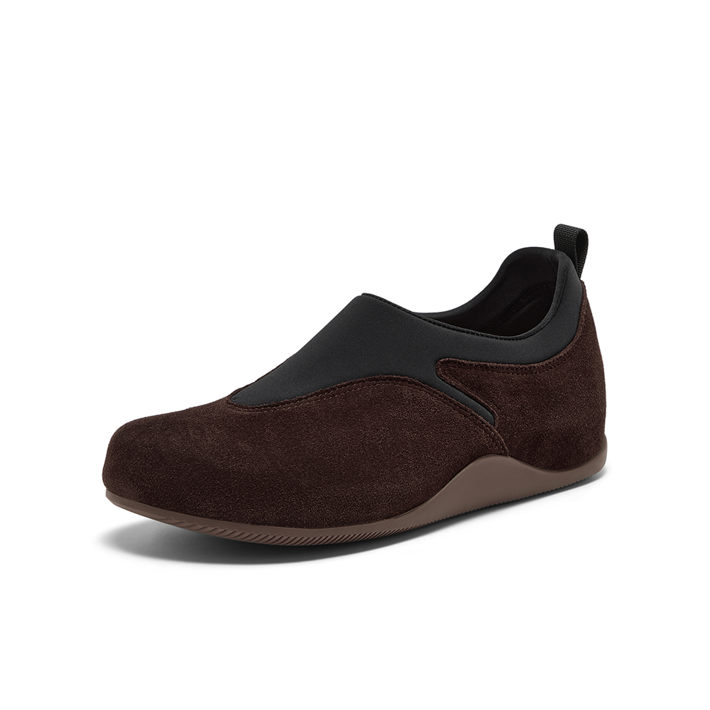 Bata休闲鞋女2025秋季商场新款牛剖皮百搭通勤舒适勃肯鞋88825CM5