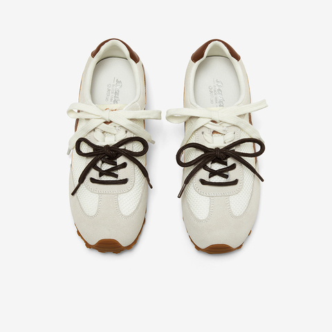 Bata休闲鞋女2025春秋新款通勤百搭德训轻便透气运动鞋B6831AM6