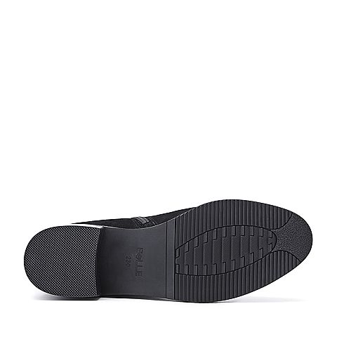    返回商品页 更多百丽款式>> 鞋底材质: 橡胶底 靴筒内里材质: 头层