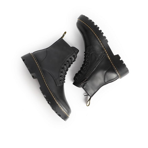 百丽英伦马丁靴男鞋冬牛皮革厚底潮流工装皮靴35055DD0