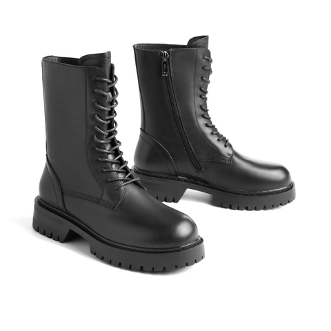 百丽厚底马丁靴英伦风黑色女冬新款时尚皮短靴80171DZ0