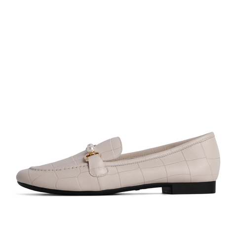 百丽石头纹乐福鞋女2021春新款珍珠羊皮革女休闲小皮鞋59716AQ1