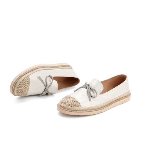 百丽休闲穆勒鞋2021春小香风皱漆平底女蝴蝶结渔夫鞋12118AM1