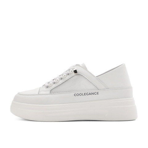 百丽2021夏新女珍珠拼接厚底小白鞋网面休闲松糕板鞋B0329BM1