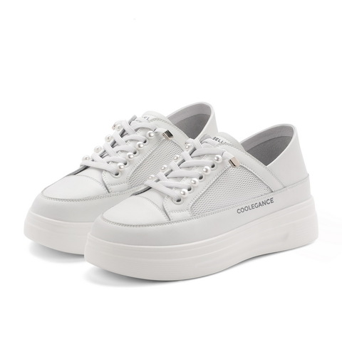 百丽2021夏新女珍珠拼接厚底小白鞋网面休闲松糕板鞋B0329BM1