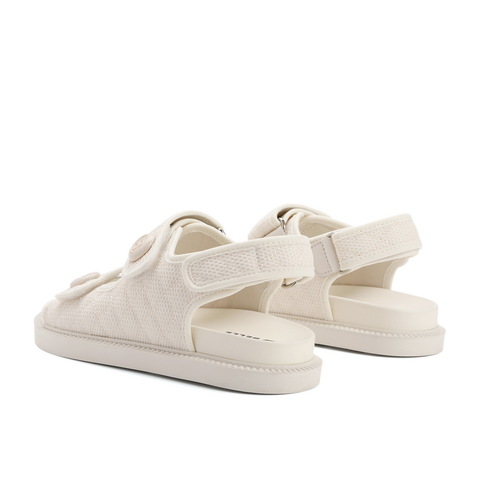 百丽小香风魔术贴休闲凉鞋女2021时尚运动风沙滩凉鞋B0330BL1